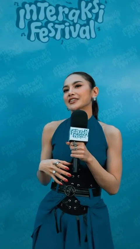 Mahalini di panggung Interaksi Festival 2026